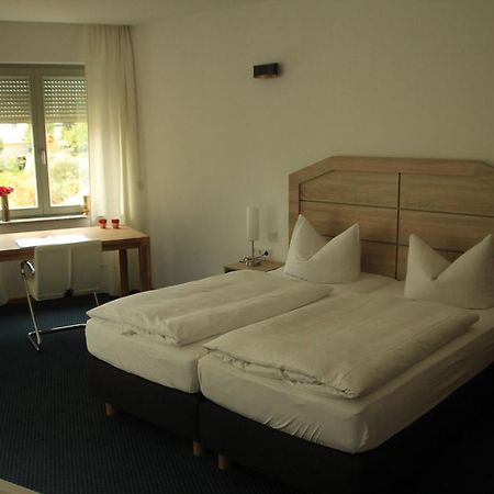 Hotel Lindenstrasse Neuenhagen bei Berlin Luaran gambar