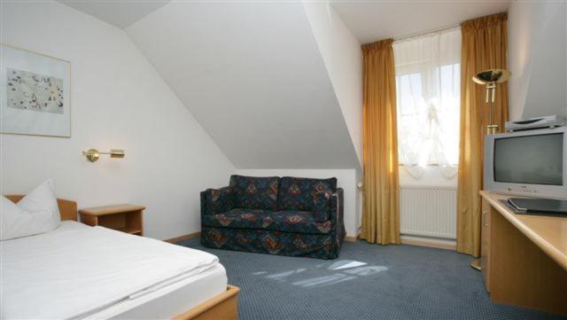 Hotel Lindenstrasse Neuenhagen bei Berlin Luaran gambar